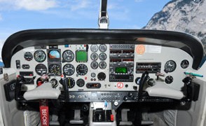 Cockpit Rockwell-Commander